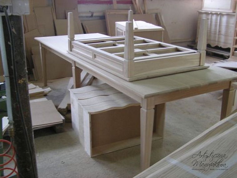 produkcja mebli drewnianych